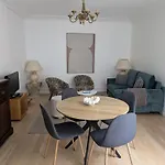 Appartement Paris Champs-Elysées